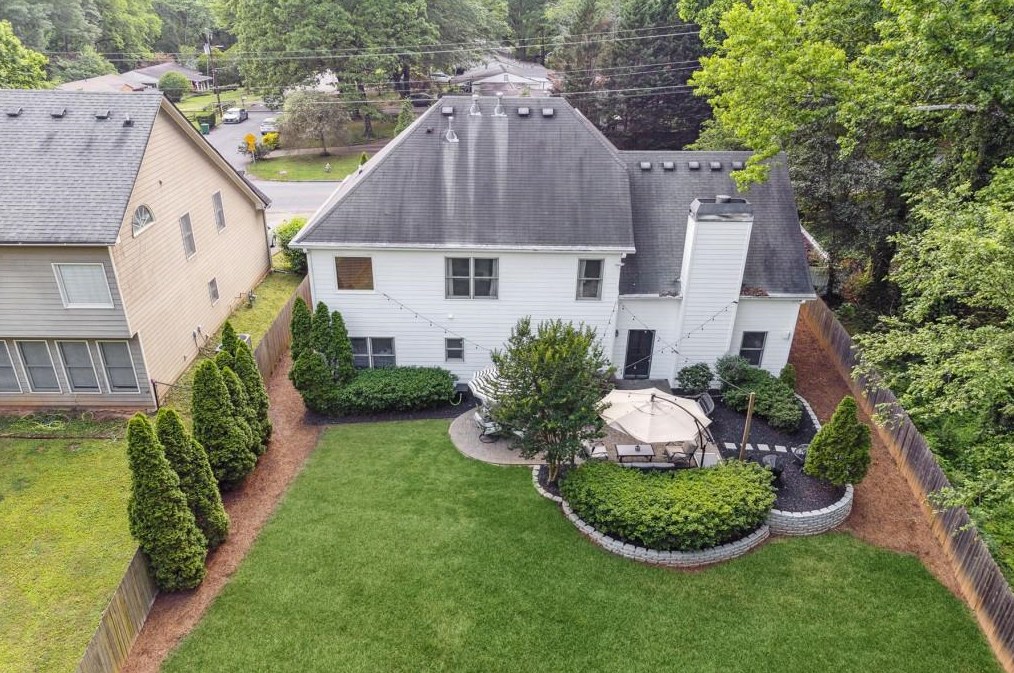 1161 Mclendon Dr, Decatur GA  30033-3918 exterior