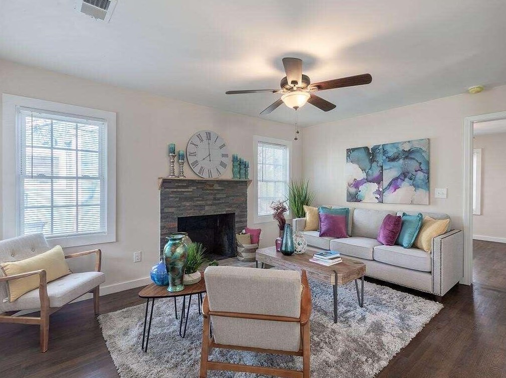 1873 Phillips Ave, Atlanta GA  30344-4654 exterior