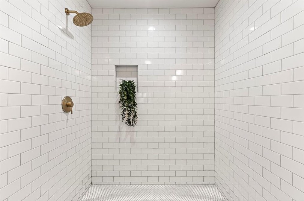 2222 Keheley Dr, Decatur GA  30032-5345 exterior