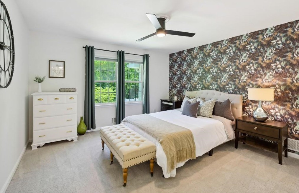 1486 Ragley Hall Rd, Atlanta GA  30319-2518 exterior