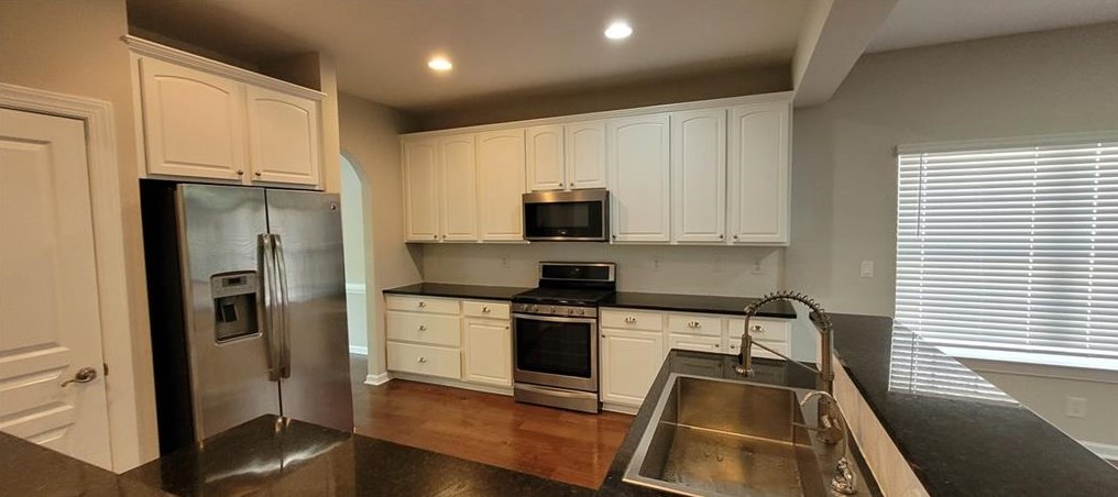 7907 Keepsake Ln, Flowery Branch GA  30542-7550 exterior