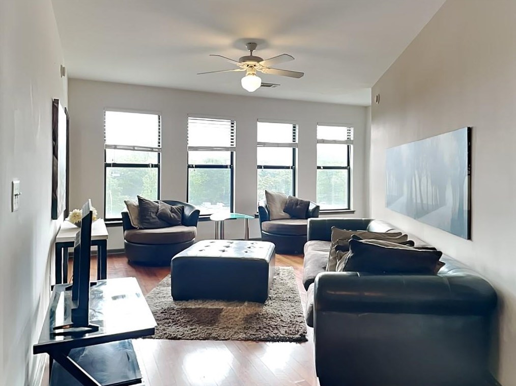 898 Oak St Sw #3403, Atlanta, GA 30310
