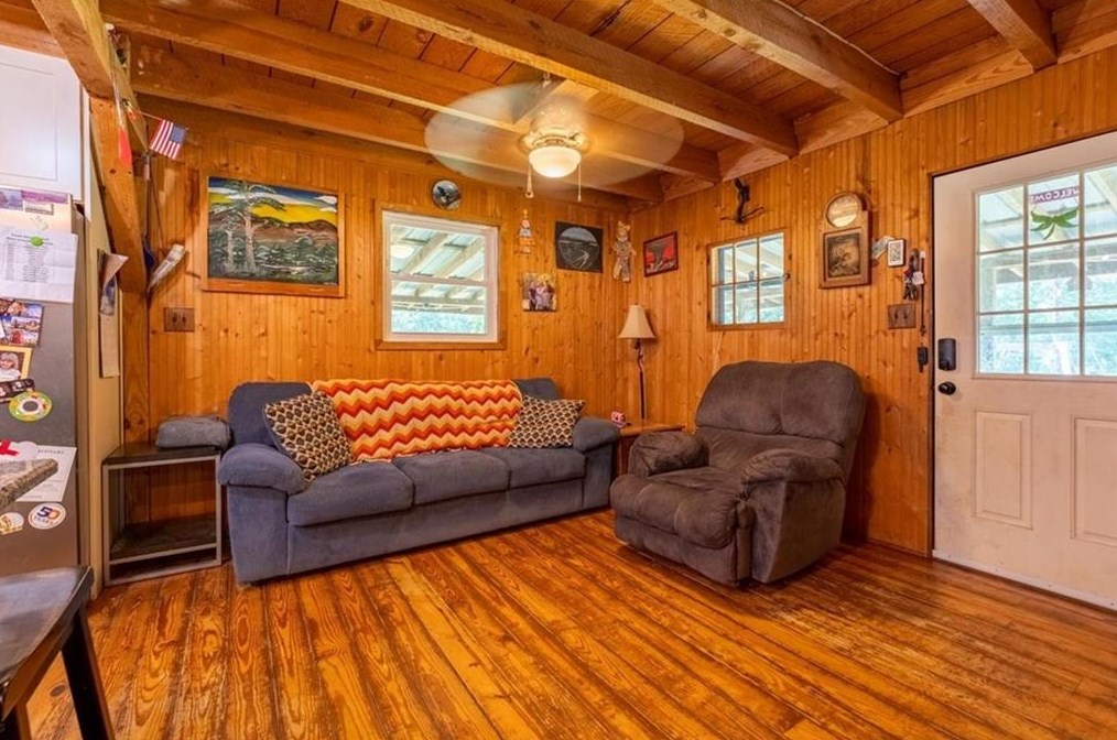2 Dwyatt St, Rome, GA 30165-9039