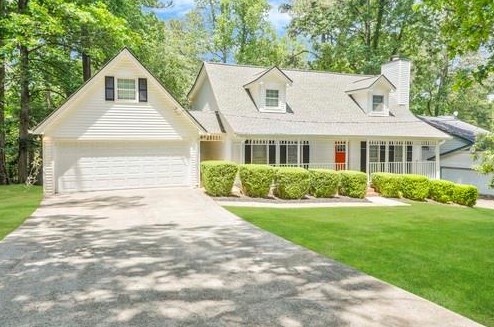 5884 Four Winds Dr Sw, Lilburn, GA 30047