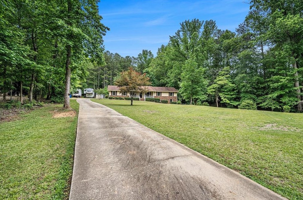 3086 Glad Dale Dr Se, Conyers, GA 30094