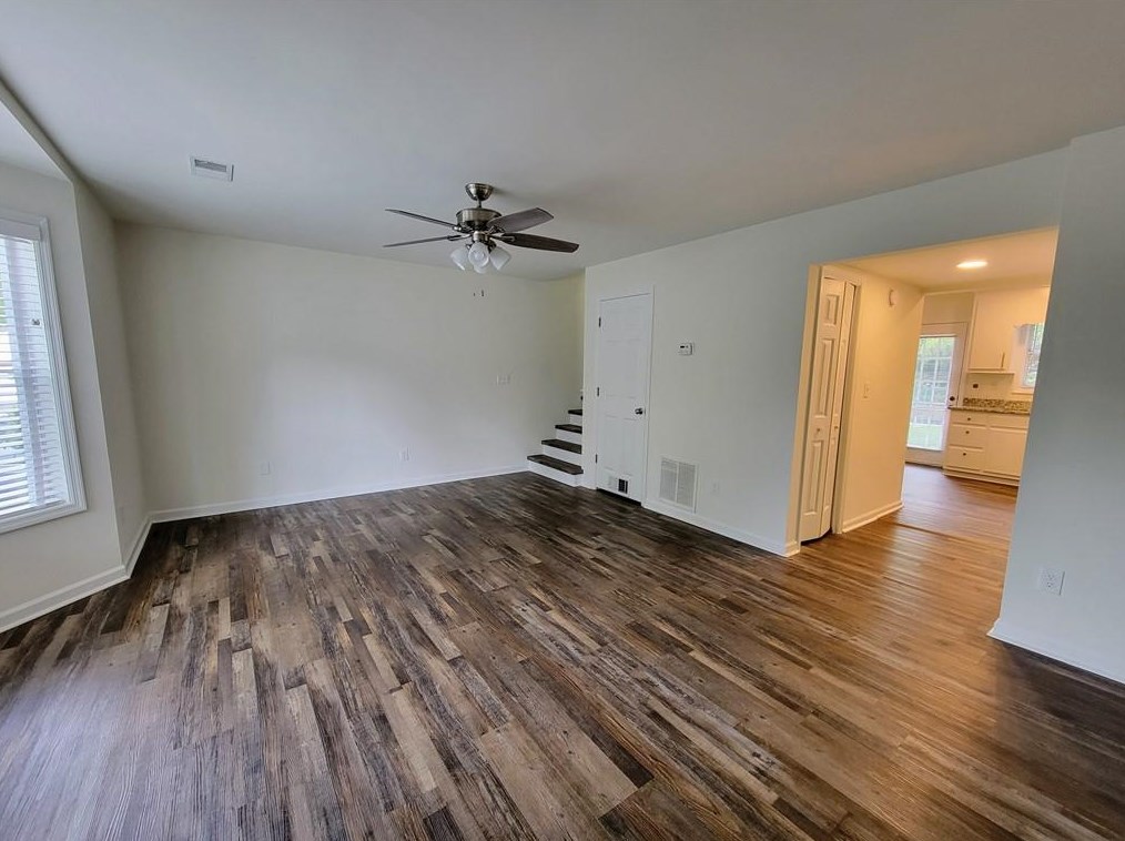 209 Morris Ln, Holly Springs, GA 30188