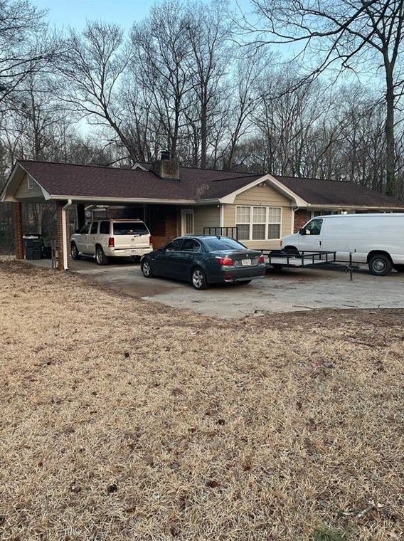 608 Creek View Dr, Lawrenceville, GA 30044-3766