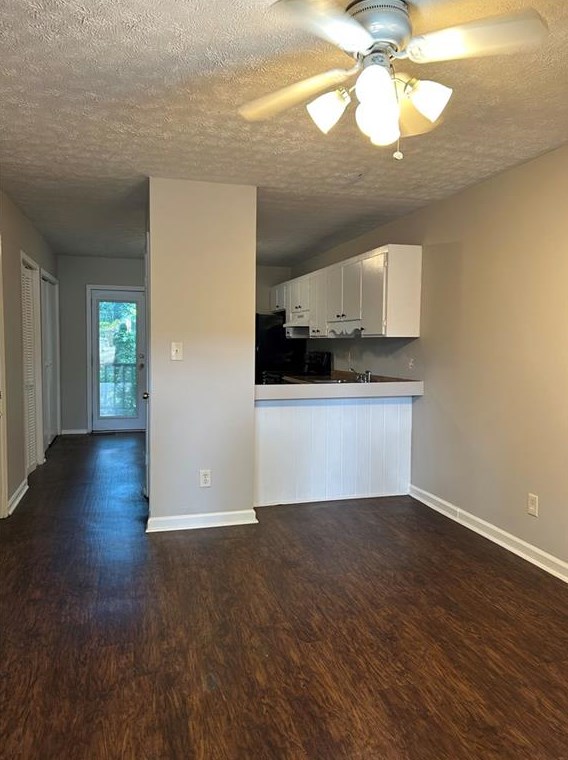 5149 Spring St #k2, Flowery Branch, GA 30542