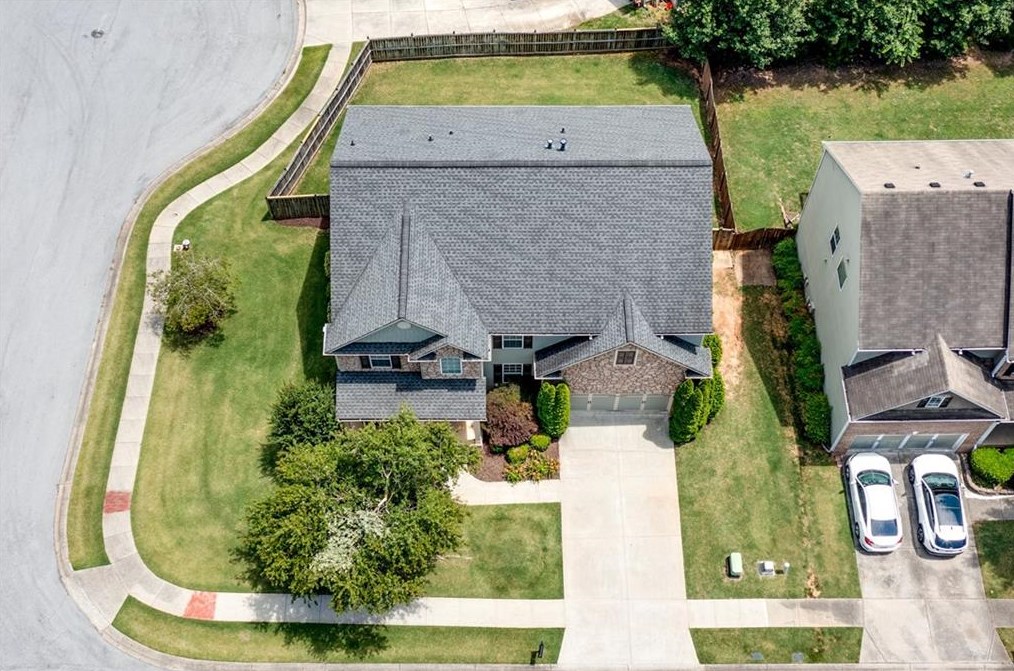 1809 Madrid Falls Dr, Braselton, GA 30517