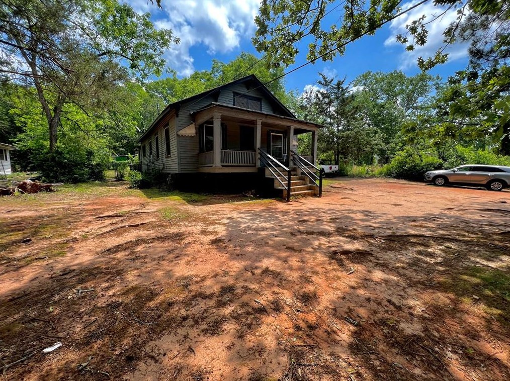 328 N 2nd St, Griffin, GA 30223