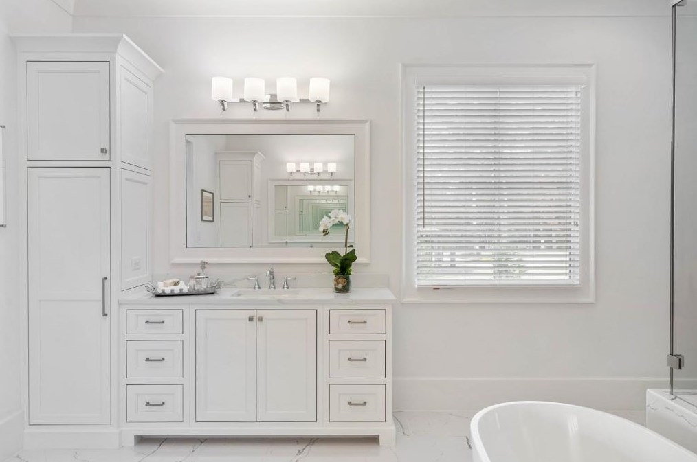 16038 Manor Club Dr, Alpharetta GA  30004-8848 exterior