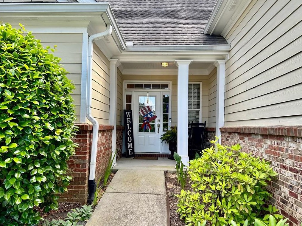 4507 N Gate Dr, Gainesville, GA 30506