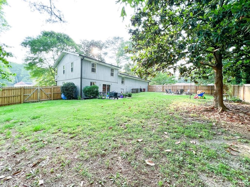 778 Creek View Dr, Lawrenceville GA  30044-3771 exterior