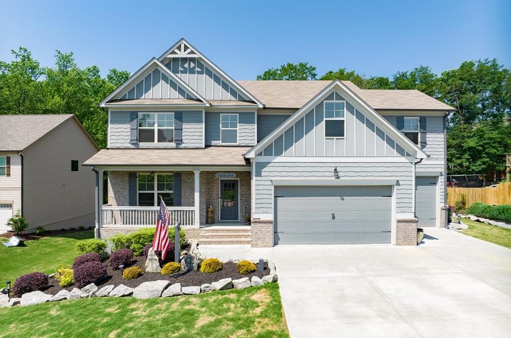 987 Lake Rockwell Way, Winder, GA 30680