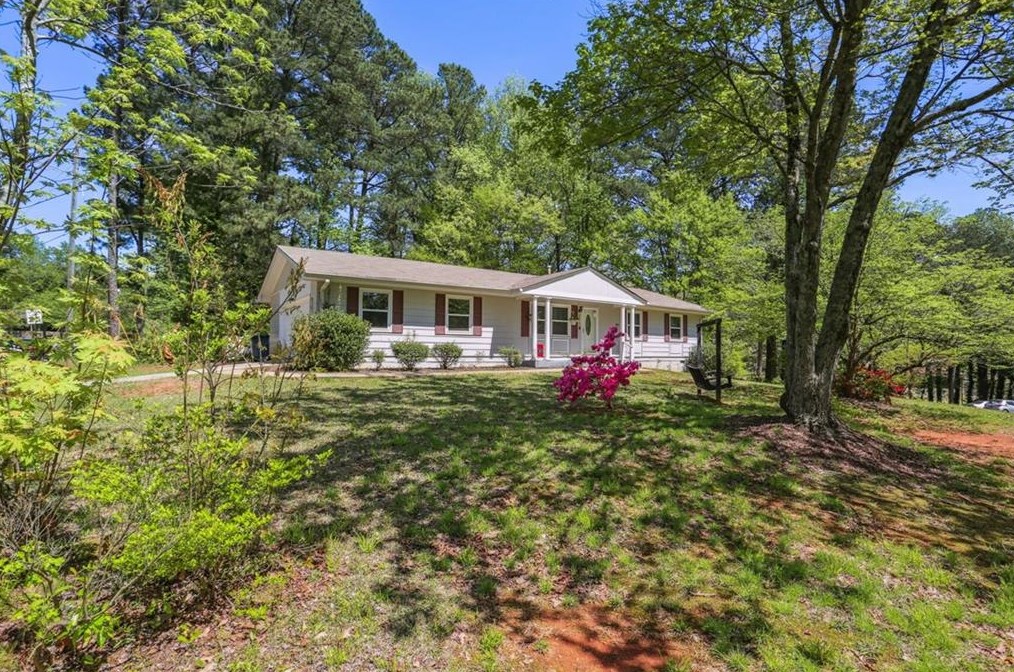 2038 Smith Dr Nw, Kennesaw, GA 30144