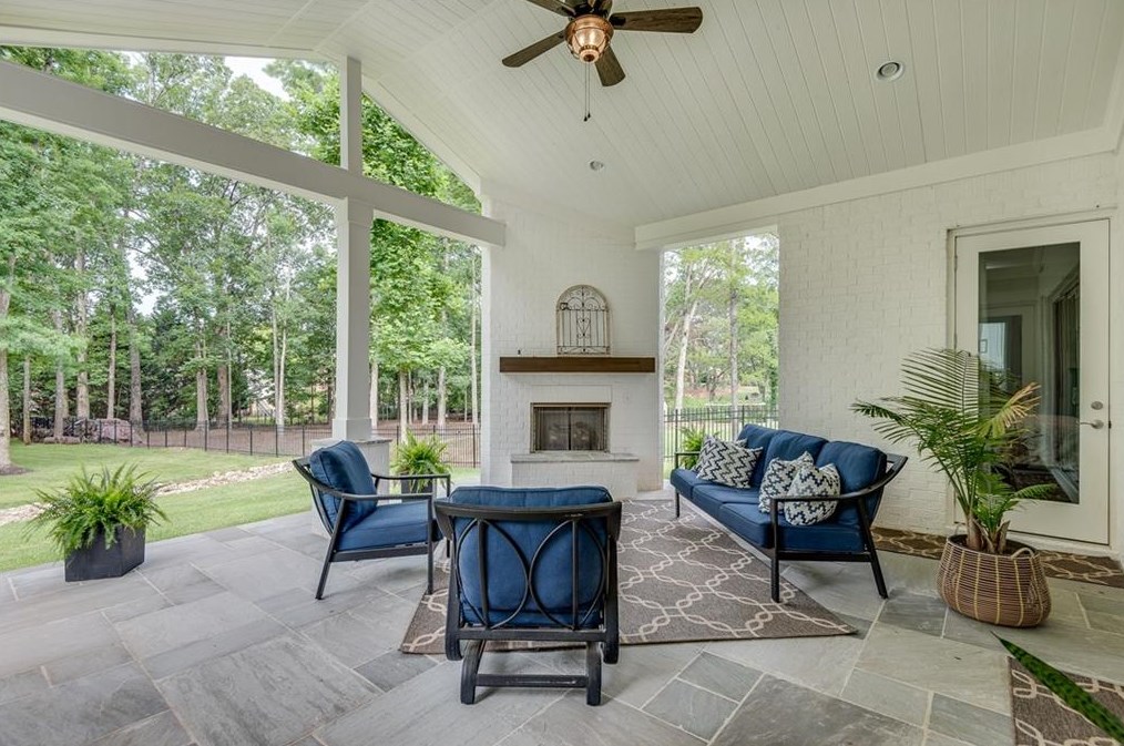 1071 Bailey Woods Rd, Dacula GA  30019-0012 exterior