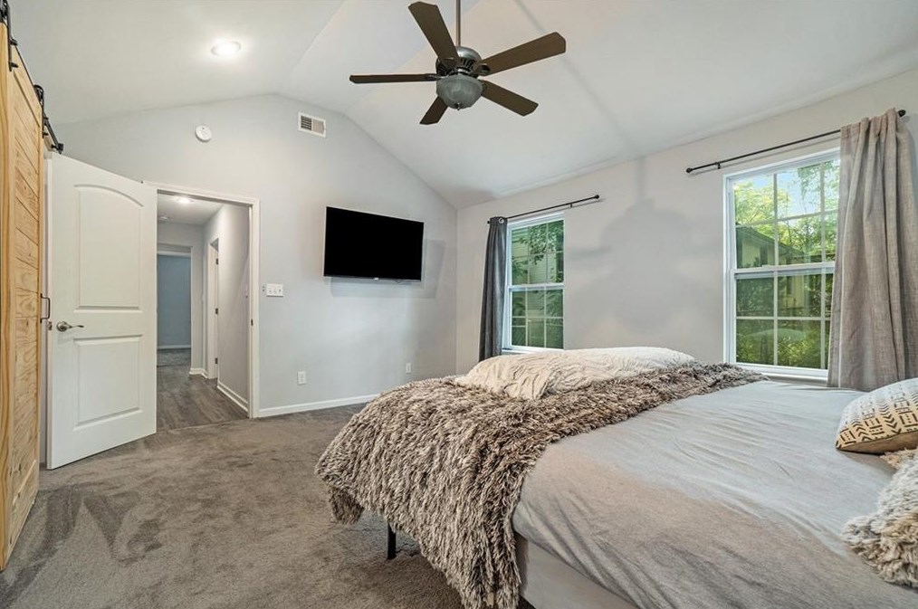 1996 Virginia Ave, Atlanta GA  30337-2539 exterior