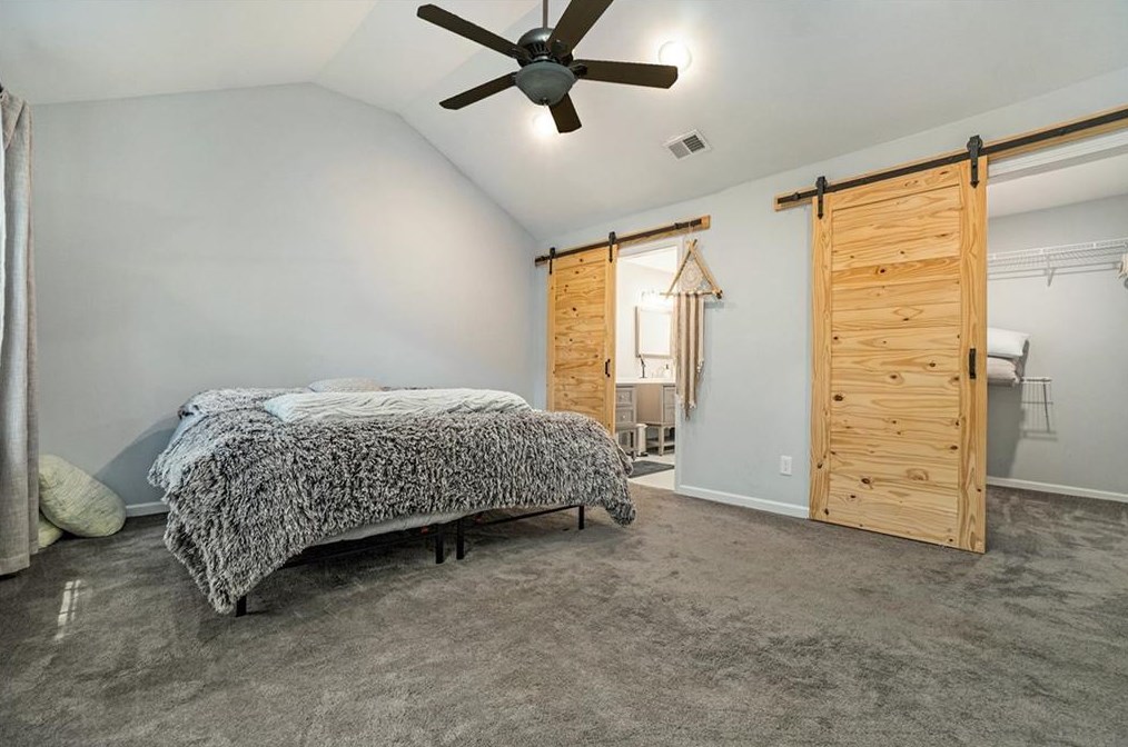 1996 Virginia Ave, Atlanta GA  30337-2539 exterior