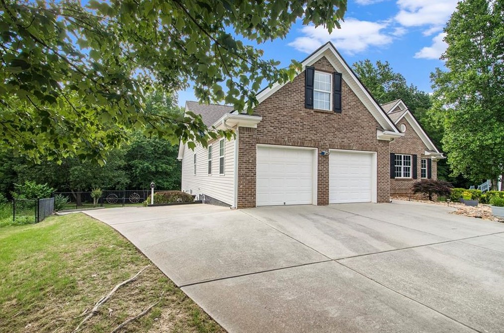 1414 Virginia Way, Monroe, GA 30655