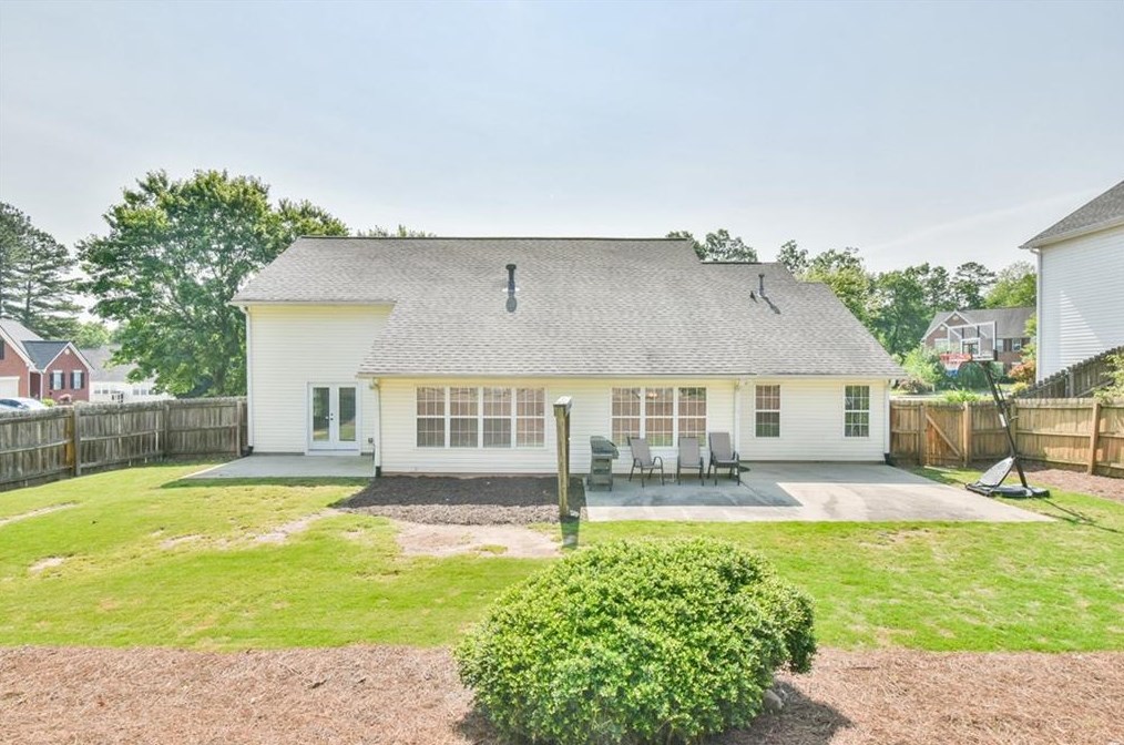 2480 Bittersweet Cir, Dacula GA  30019-6711 exterior