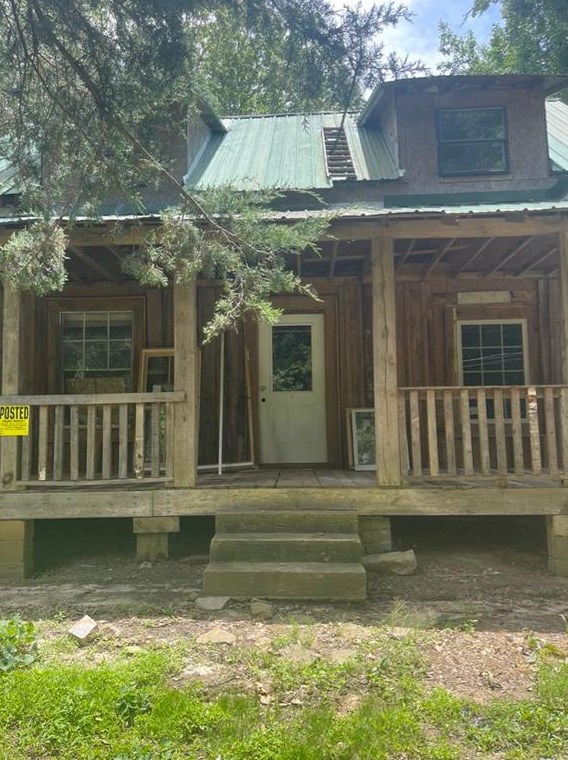 151 Richardson St, Toccoa, GA 30577