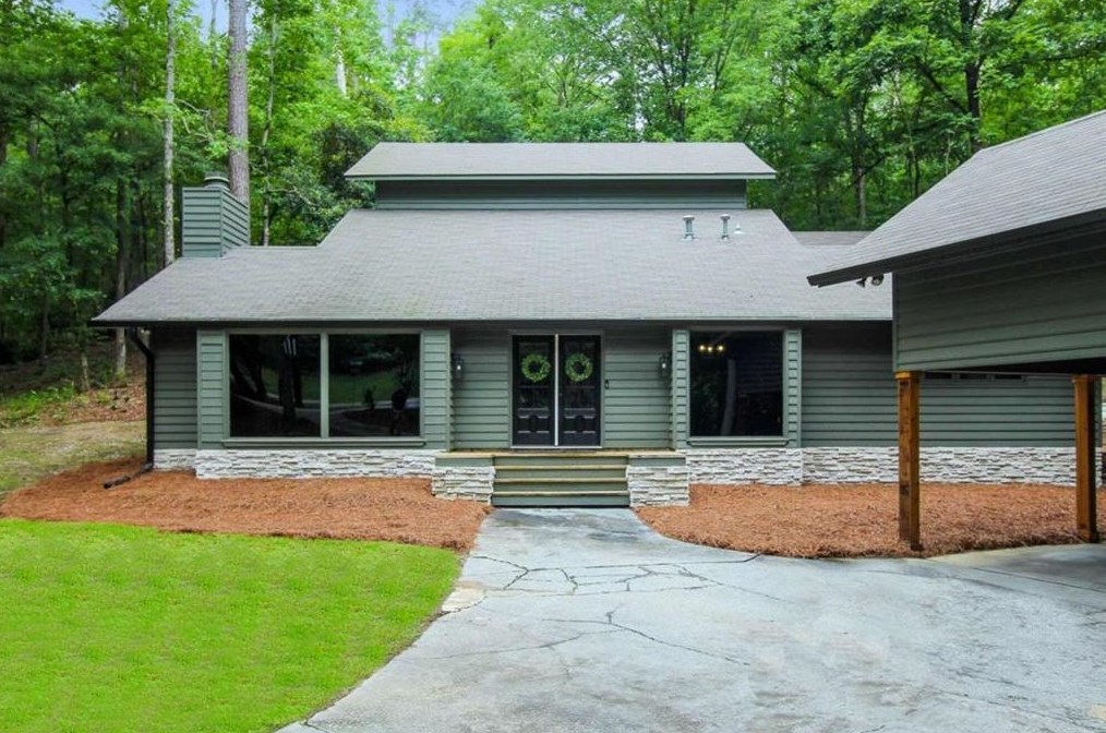 6699 Waterford Rd, Columbus, GA 31904-2286