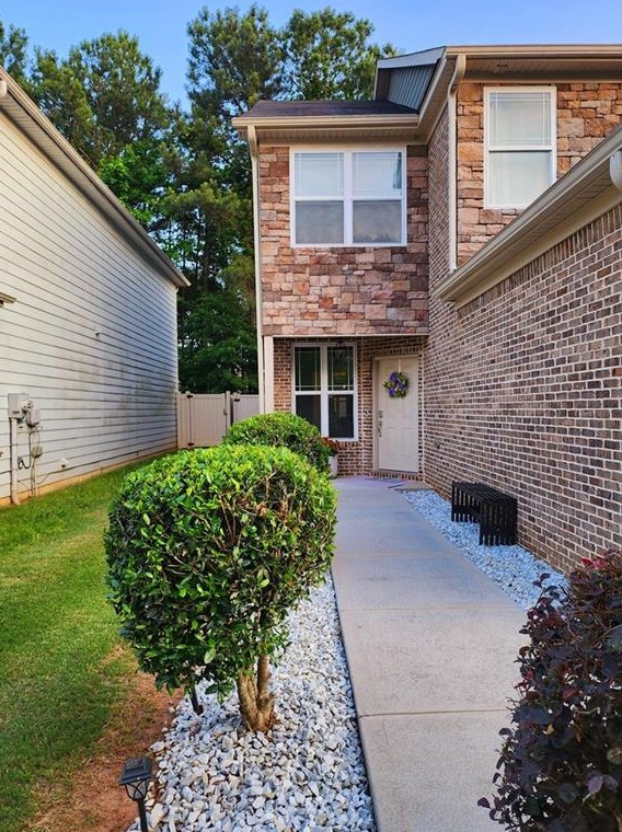 1483 Persimmon Trce, Morrow, GA 30260