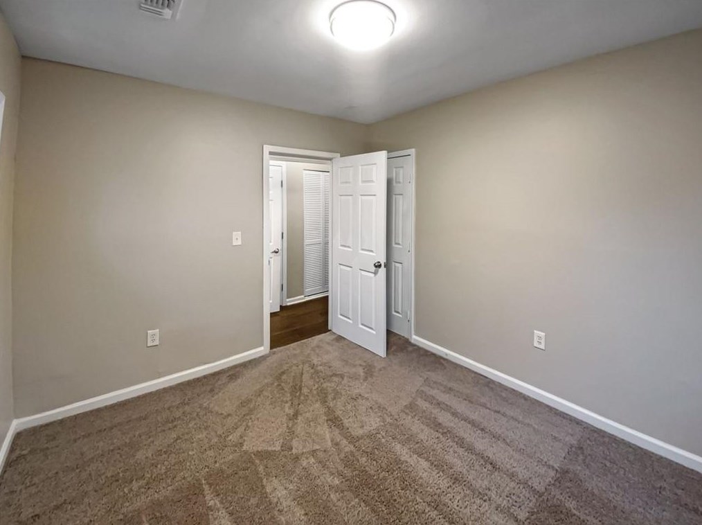 3440 Glenwood Rd, Decatur GA  30032-4467 exterior