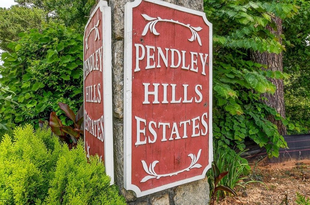 1391 Ruth Pl, Decatur GA  30035-1128 exterior