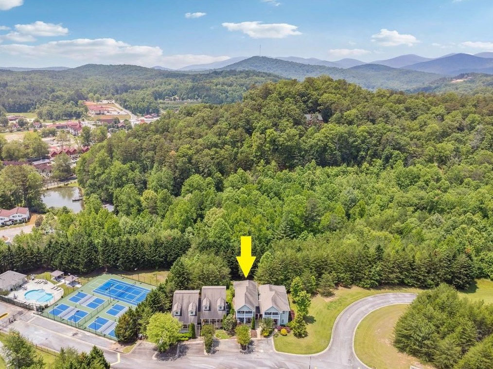10 Wasser Weg, Helen, GA 30545