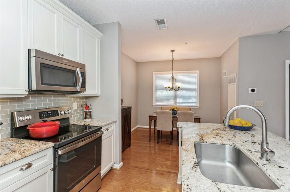 509 Vinings Frst Ct, Smyrna GA 30080-3937 exterior