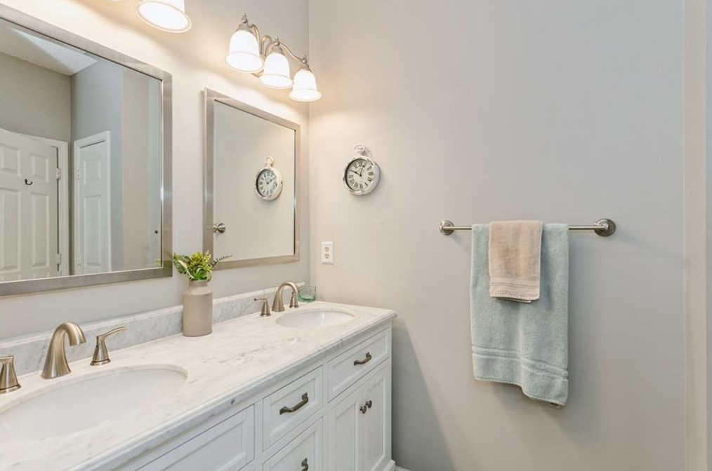 509 Vinings Frst Ct, Smyrna GA 30080-3937 exterior