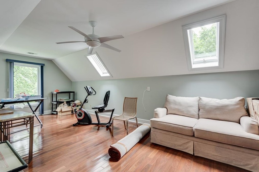 4502 Holly Forest Dr, Gainesville GA  30507-8897 exterior