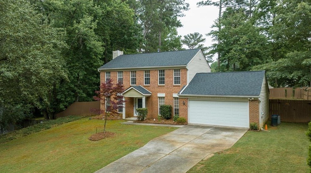 615 Cranberry Ct, Roswell, GA 30076