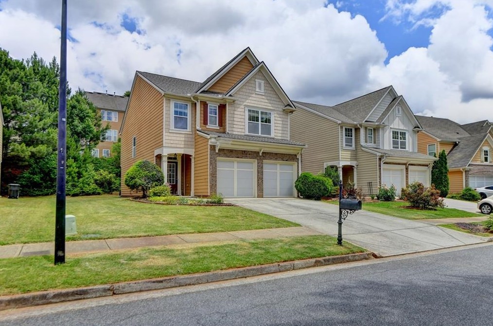 2627 Staunton Ln, Duluth, GA 30096