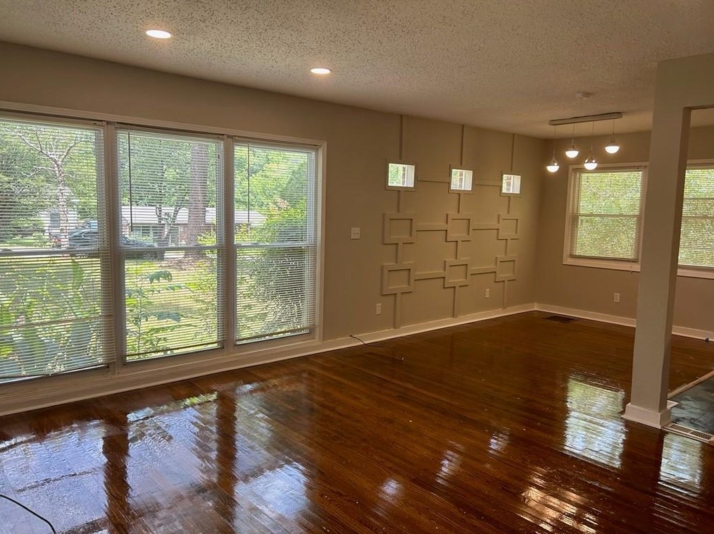 2615 Yale Ter, Decatur, GA 30032-6469