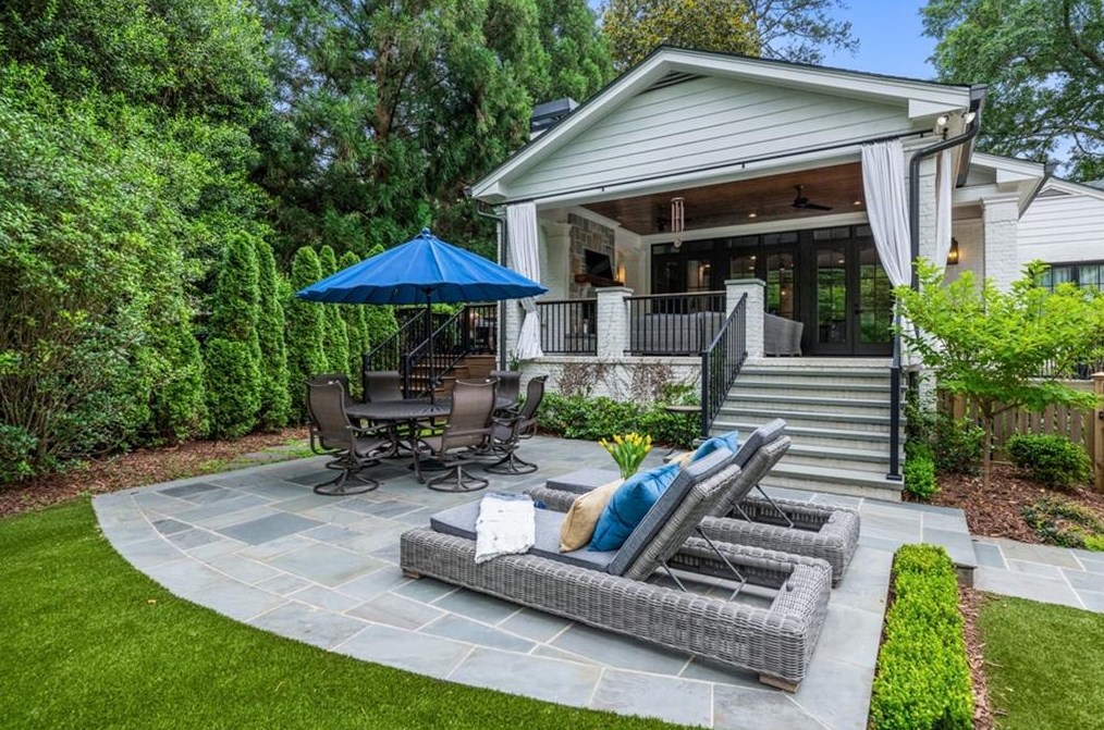 3959 Wieuca Rd, Atlanta GA  30342-3850 exterior