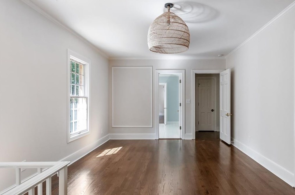 6000 Winterthur Rdg, Atlanta GA  30328-4629 exterior