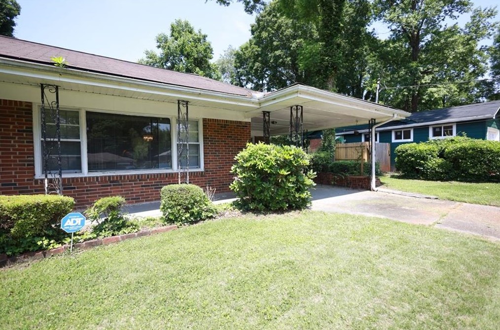 2301 Amber Way, Decatur, GA 30032