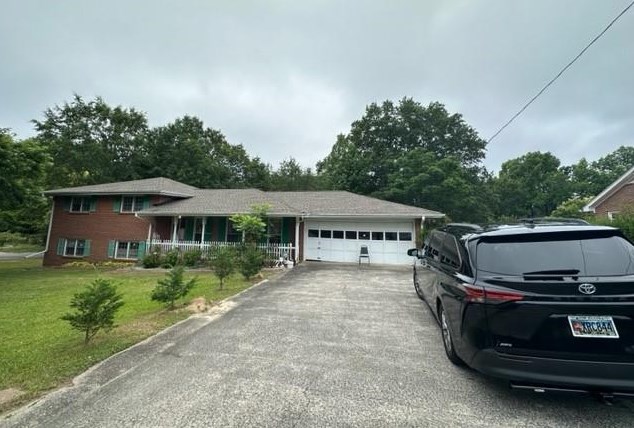 931 Rockbridge Rd, Norcross, GA 30093-5032