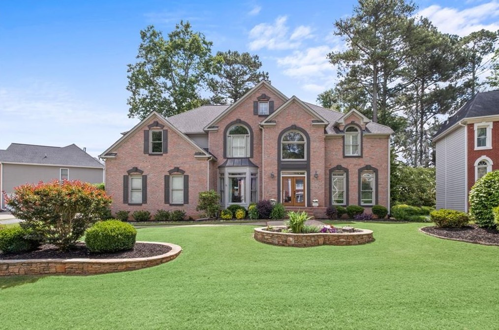 5230 Tealing Dr, Roswell, GA 30075-5474