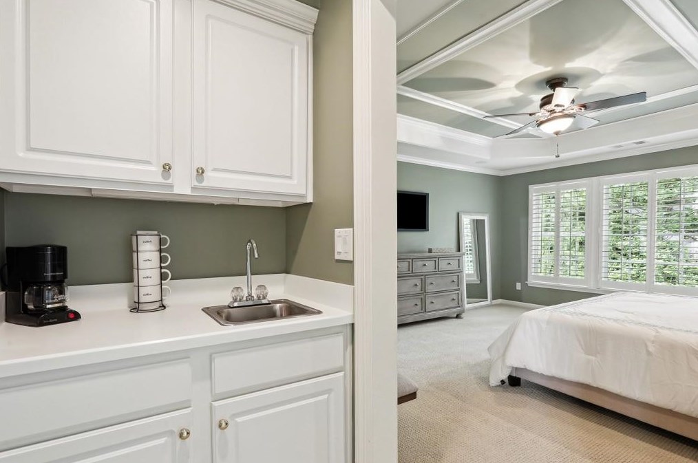 2075 Wrights Ml Cir, Atlanta GA  30324-2792 exterior
