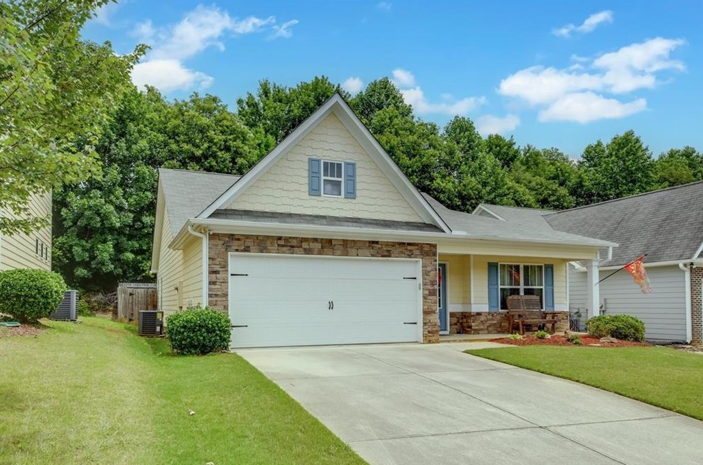 129 Renford Rd, Ball Ground, GA 30107