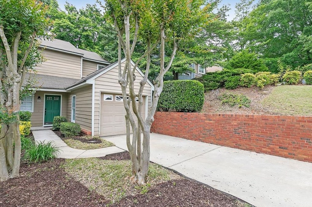 3257 Long Iron Pl, Lawrenceville, GA 30044