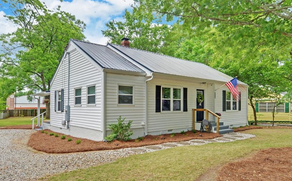 275 Buena Vista Ct, Winder, GA 30680-1635