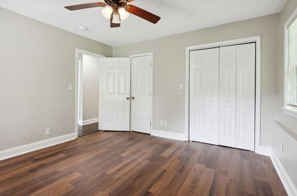 1829 Venetian Dr, Atlanta GA 30311-4031 exterior