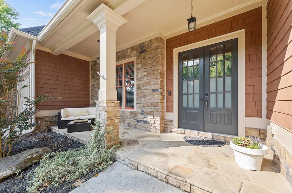 1660 Gaylor St, Smyrna GA  30082-4832 exterior