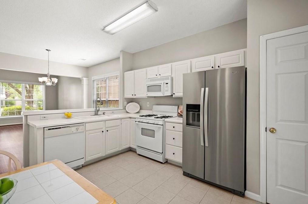 360 Wittenridge Ct, Alpharetta, GA 30022-3477