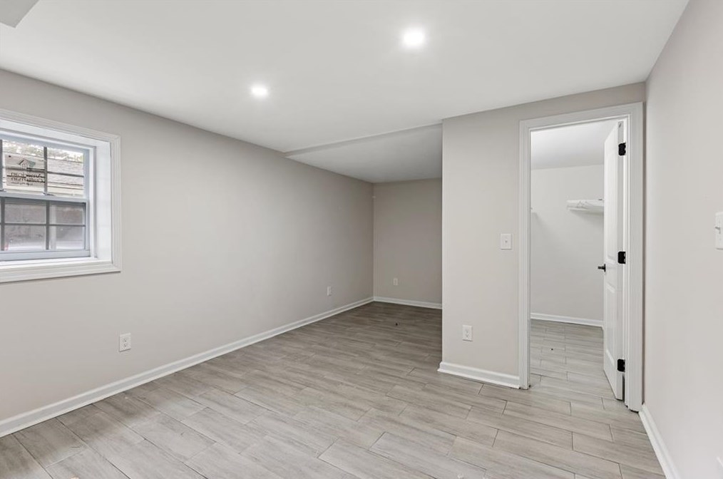 495 Wood Dr, Atlanta GA  30318-6155 exterior