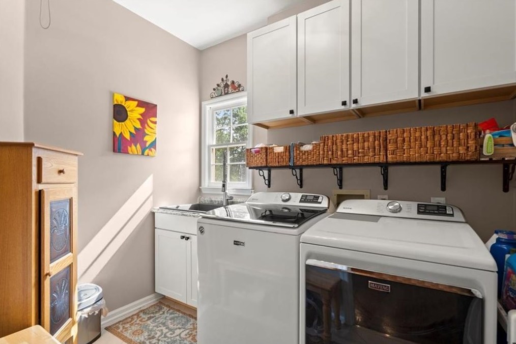 9350 Nesbit Lk Dr, Alpharetta GA 30022-4019 exterior